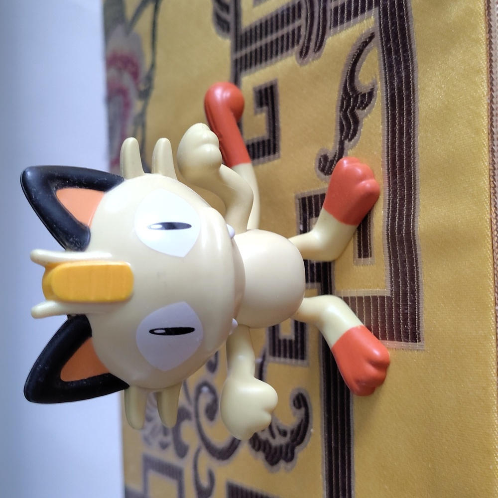 Pokemon Figure - Meowth